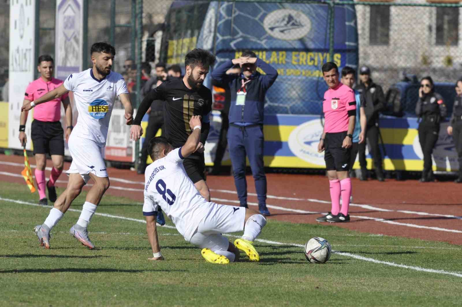 Sincan Belediyespor – Talasgücü maçının hakemi Melih Kurt