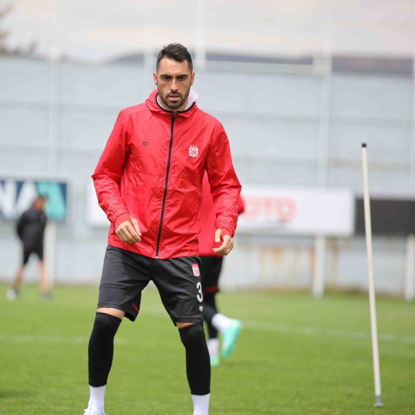 DG SİVASSPOR’DA SAKATLIKLARI GEÇEN UĞUR ÇİFTÇİ, LEKE JAMES VE ALAADDİN
