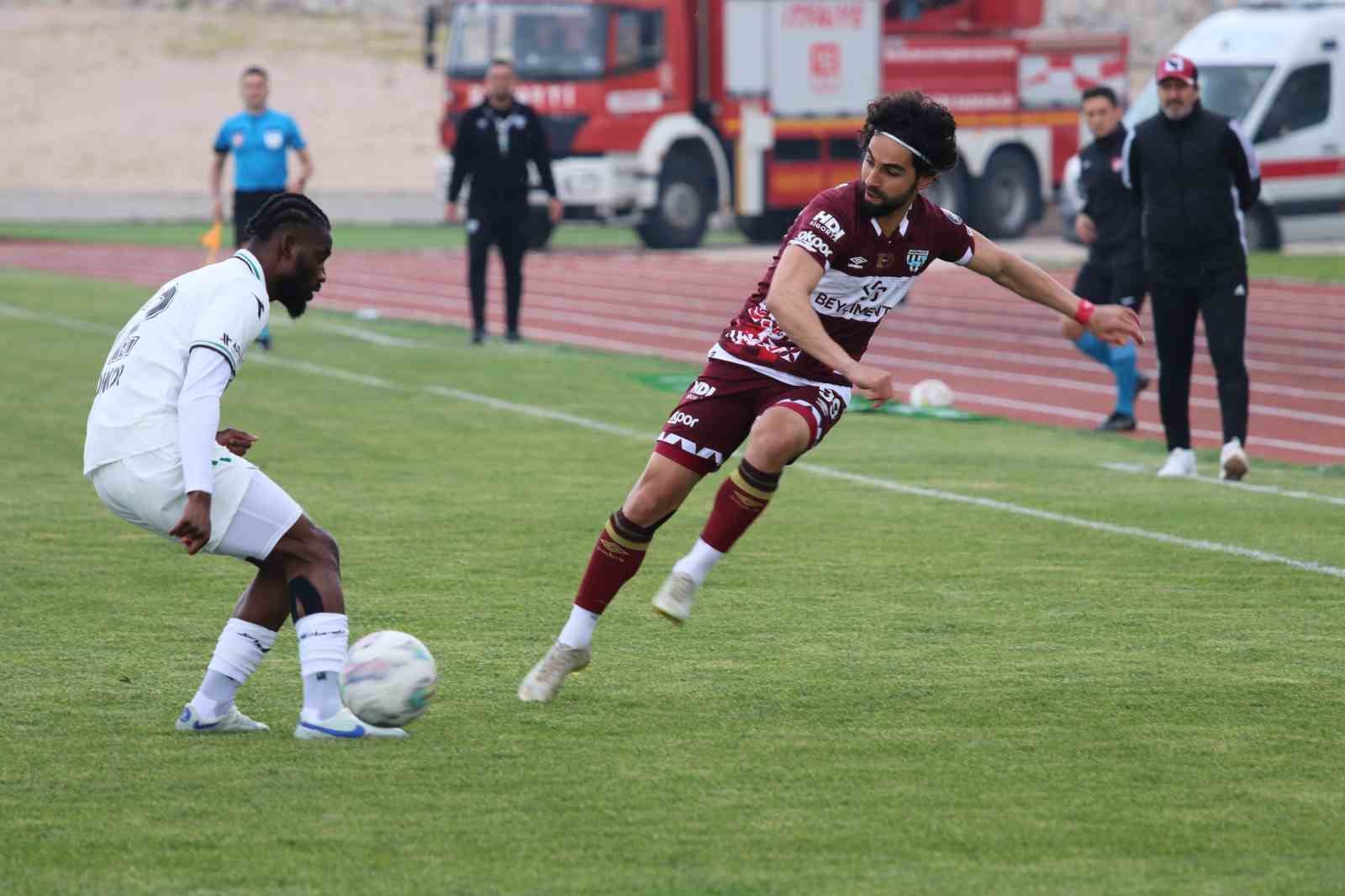 SPOR TOTO 1. LİG: BANDIRMASPOR: 3  - SAKARYASPOR: 2