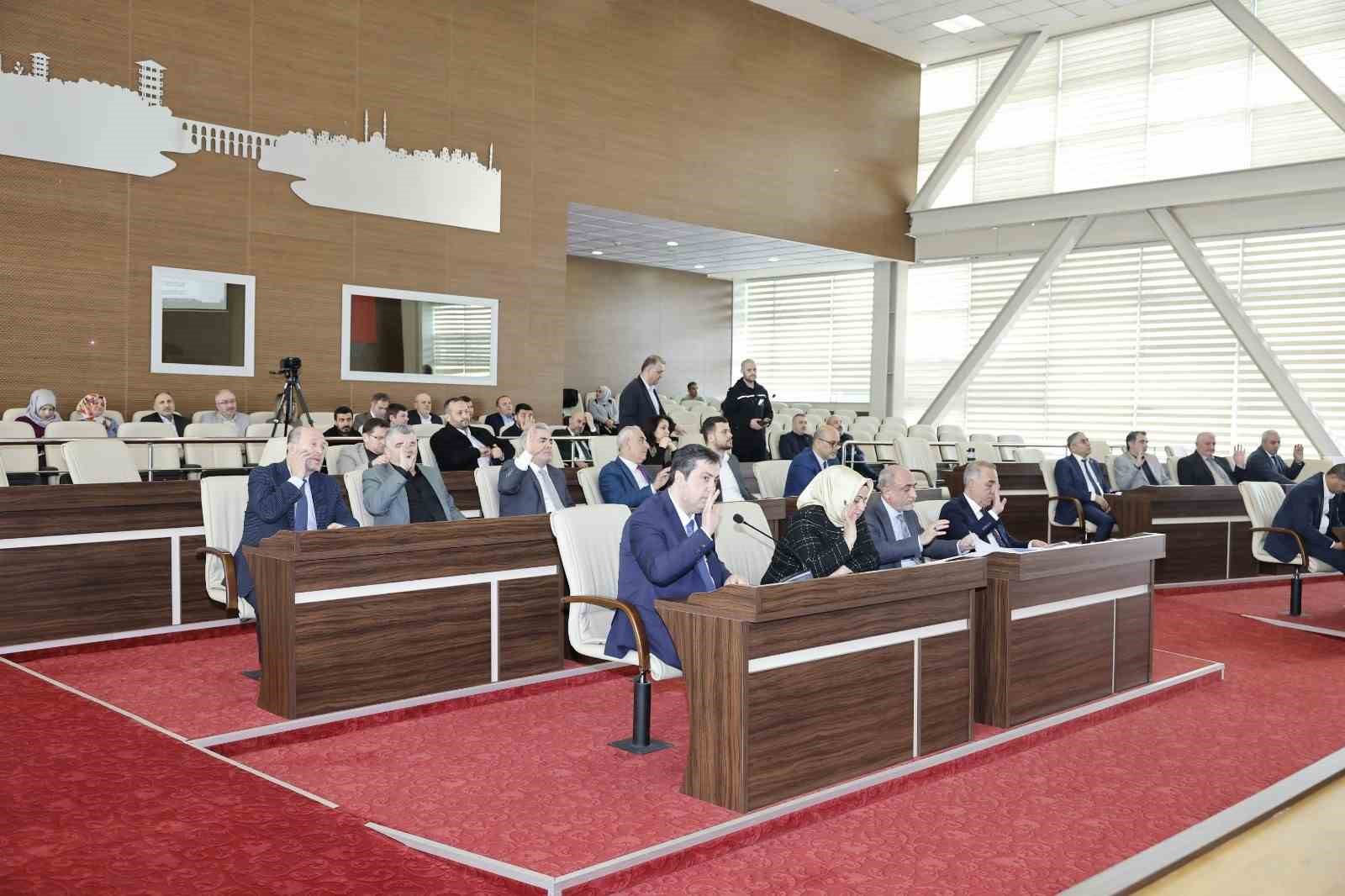 SULTANGAZİ BELEDİYESİ'NİN 2022 YILI FAALİYET RAPORU, MECLİS ONAYINDAN GEÇTİ. BİR