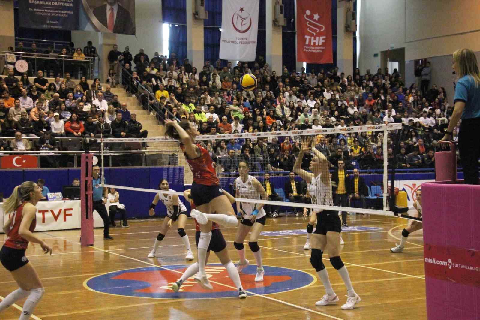 AYDIN BÜYÜKŞEHİR BELEDİYESPOR, SULTANLAR LİGİ 24. HAFTASINDA SAHASINDA KARŞILAŞTIĞI VAKIFBANK'A