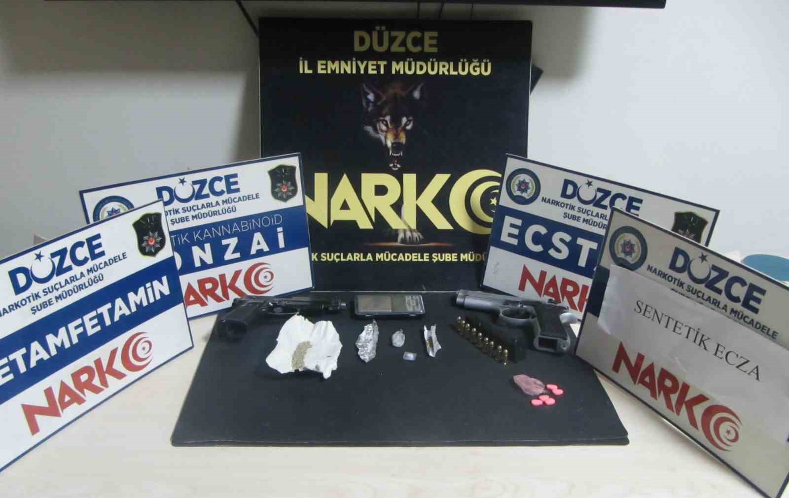 DÜZCE CUMHURİYET BAŞSAVCILIĞI TARAFINDAN UYUŞTURUCU MADDE TİCARETİNE YÖNELİK YÜRÜTÜLEN SORUŞTURMADA