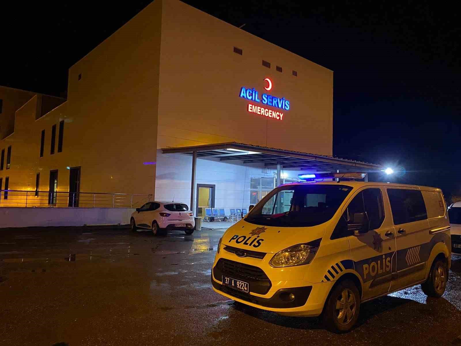 KASTAMONU’NUN TAŞKÖPRÜ İLÇESİNDE SİNİR KRİZİ GEÇİREN ŞAHIS, EVDE TARTIŞTIĞI EŞİNİ