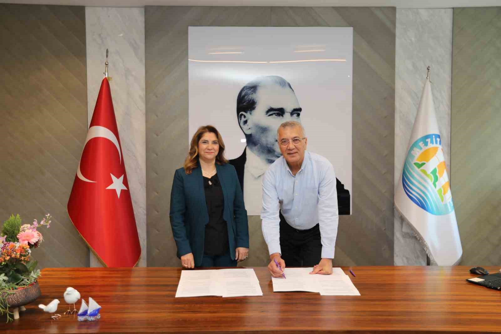 MERSİN'İN MERKEZ MEZİTLİ İLÇE BELEDİYESİ İLE MEZİTLİ İLÇE MİLLİ EĞİTİM