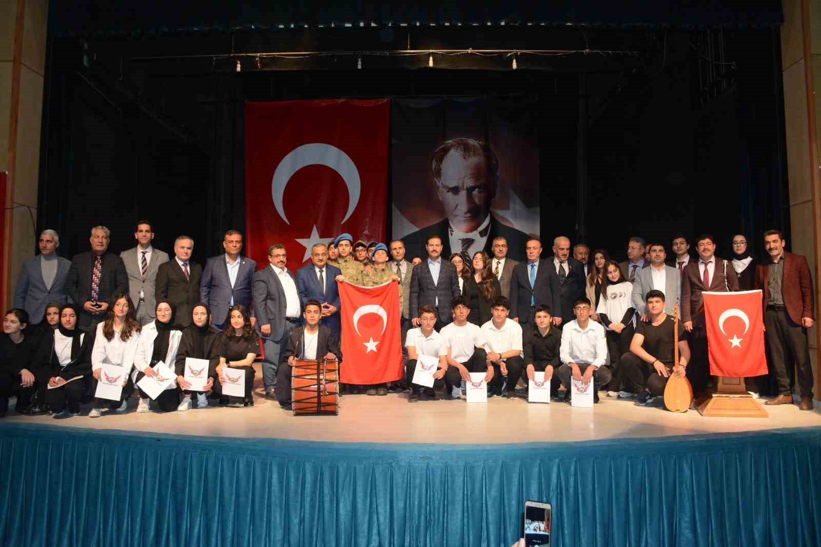 BİTLİS'İN TATVAN İLÇESİNDE KUT'ÜL AMARE ZAFERİ’NİN 107. YILI DOLAYISIYLA KUTLAMA