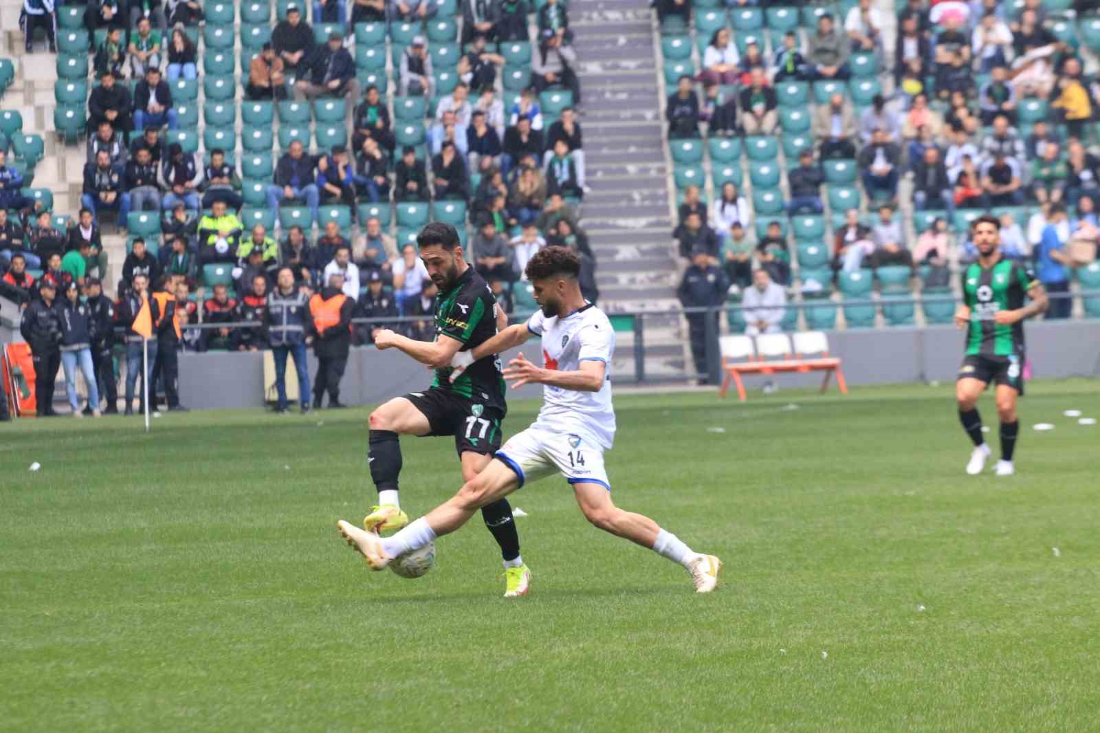KOCAELİSPOR 35.HAFTADA TECO KARACABEY BELEDİYESPOR'U KONUK ETTİ