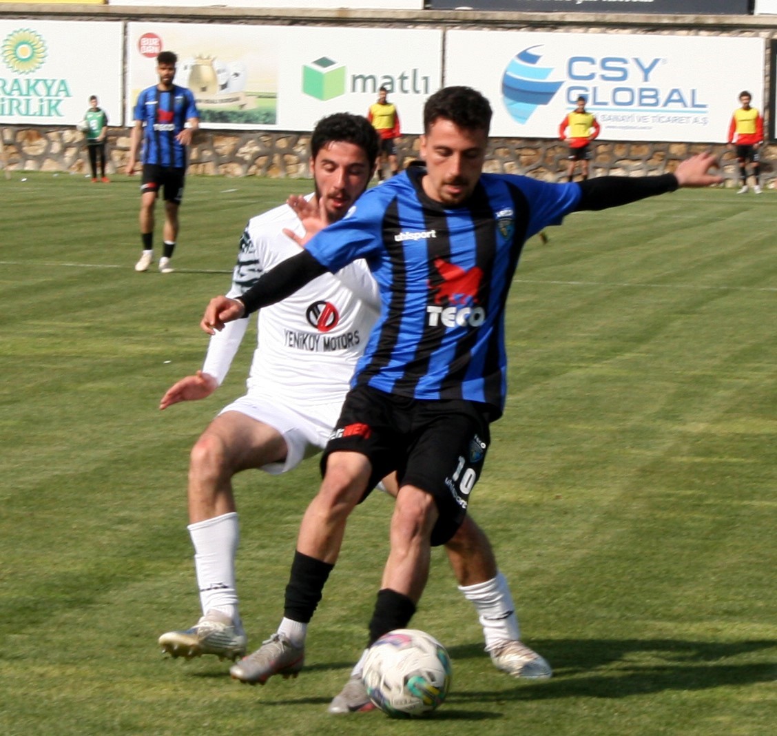 TFF. 2. LİG KIRMIZI GRUP'TA MÜCADELE EDEN TECO KARACABEY BELEDİYESPOR,