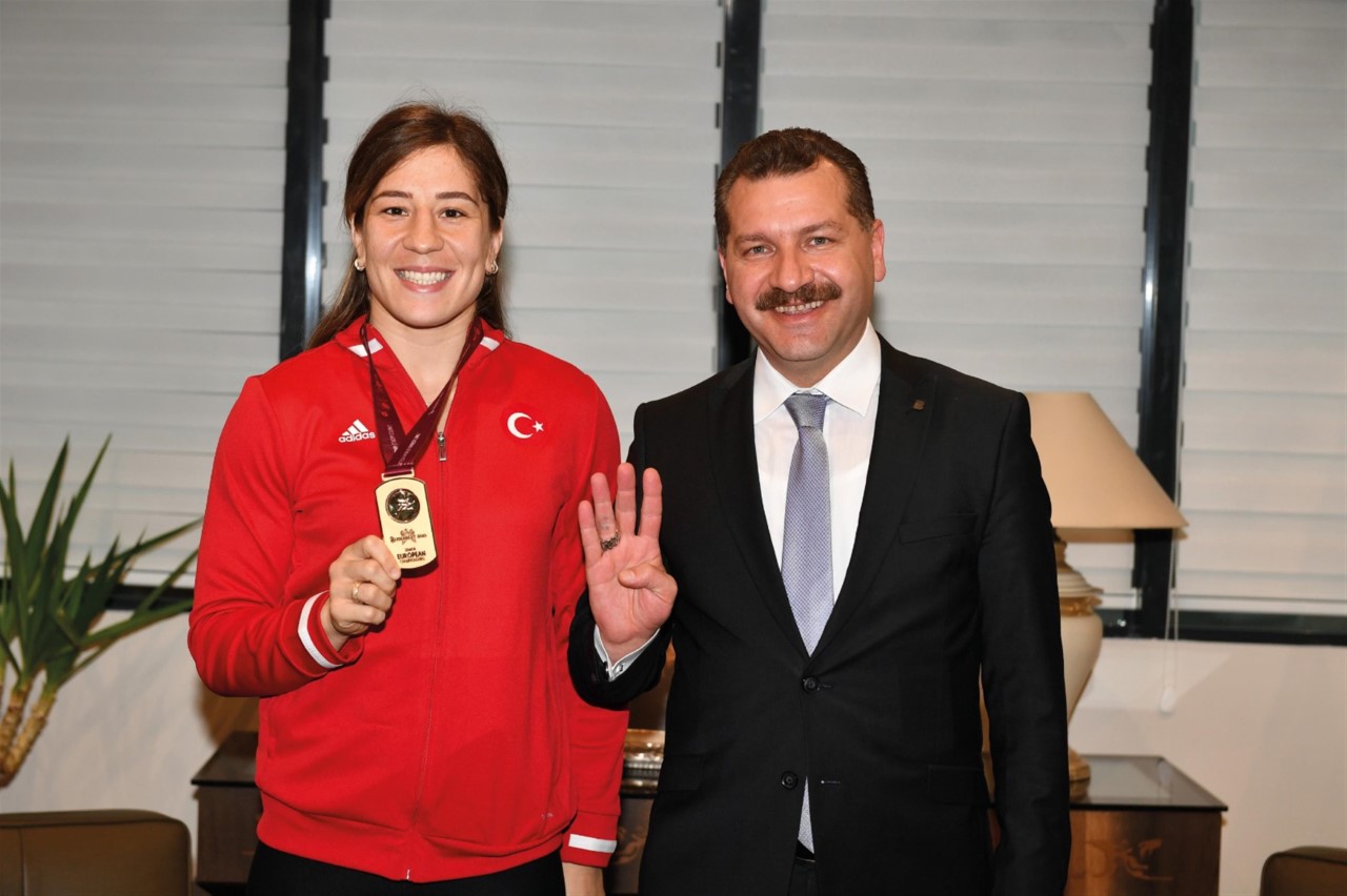 Adar ve Aktürk, Hırvatistan’da bayrağımızı dalgalandıracak
