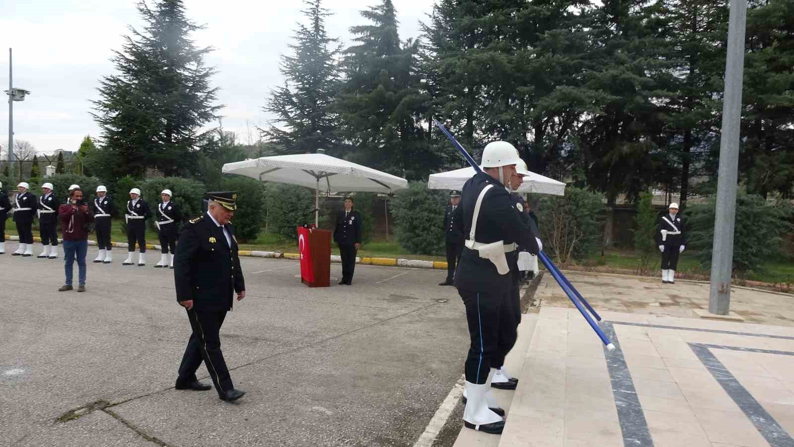 TOKAT'TA, 10 NİSAN POLİS HAFTASI KUTLAMALARI ÇERÇEVESİNDE ATATÜRK ANITINA ÇELENK