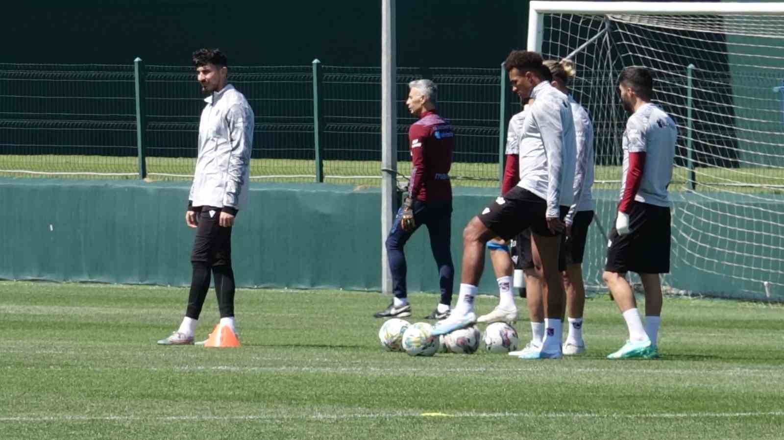 TRABZONSPOR, BUGÜN MEHMET ALİ YILMAZ TESİSLERİ’NDE GERÇEKLEŞTİRİLEN ANTRENMAN İLE KONYASPOR
