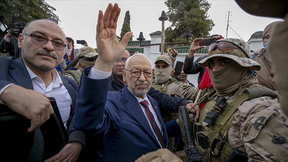 ENNAHDA HAREKETİ LİDERİ GANNUŞİ TUTUKLANDI