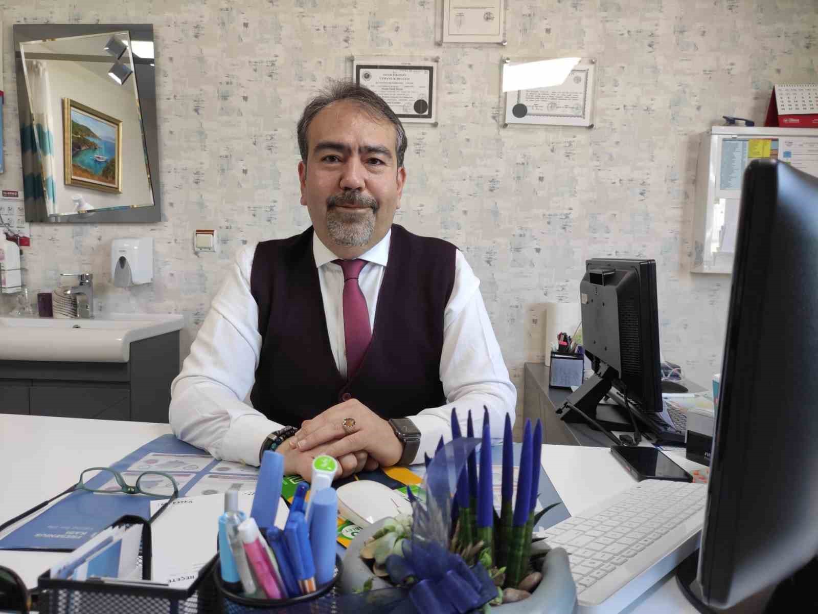 DÜZENLİ DİYET VE HAREKETLİ BİR YAŞAMLA İDEAL KİLOSUNA ULAŞMAYI BAŞARAMAYAN