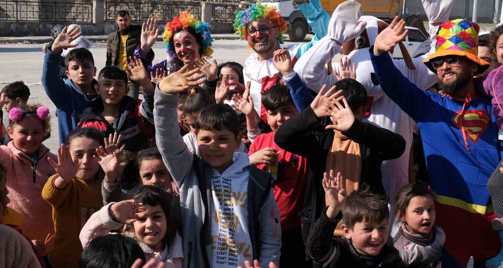 TÜRKİYE NÜFUSUNUN YÜZDE 26,5'İNİ ÇOCUK NÜFUS OLUŞTURDU