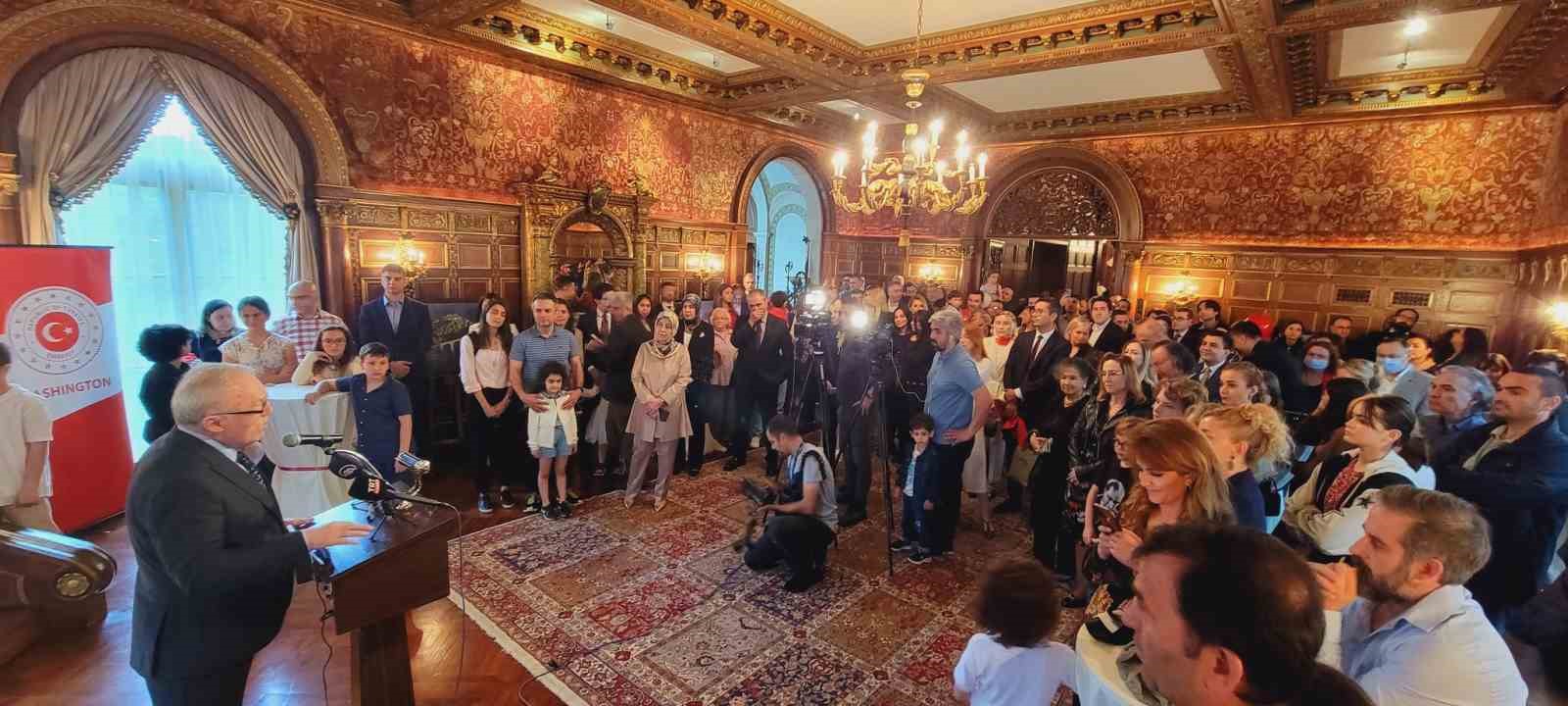 TÜRKİYE'NİN WASHİNGTON BÜYÜKELÇİLİĞİNDE 23 NİSAN KUTLAMASI YAPILDI