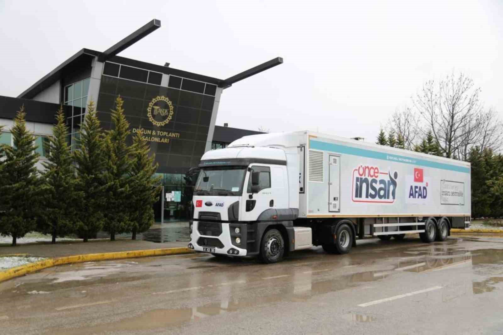 KOCAELİ BÜYÜKŞEHİR BELEDİYESİ İŞTİRAKLERİNDEN ANTİKKAPI AŞ’YE AİT MOBİL YEMEK TIRI