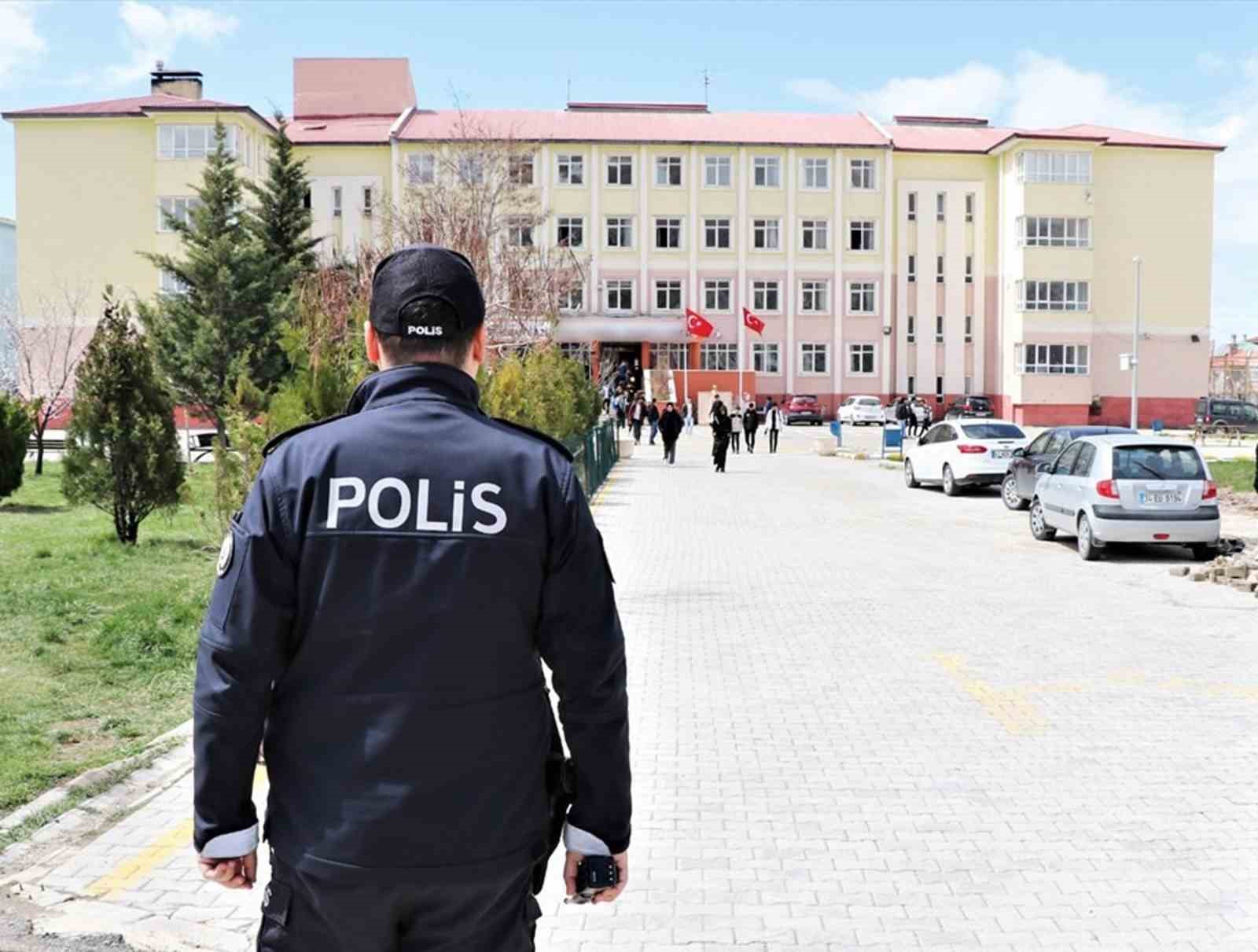 ÜLKE GENELİNDE GÜVENLİ EĞİTİM UYGULAMASI YAPILDI