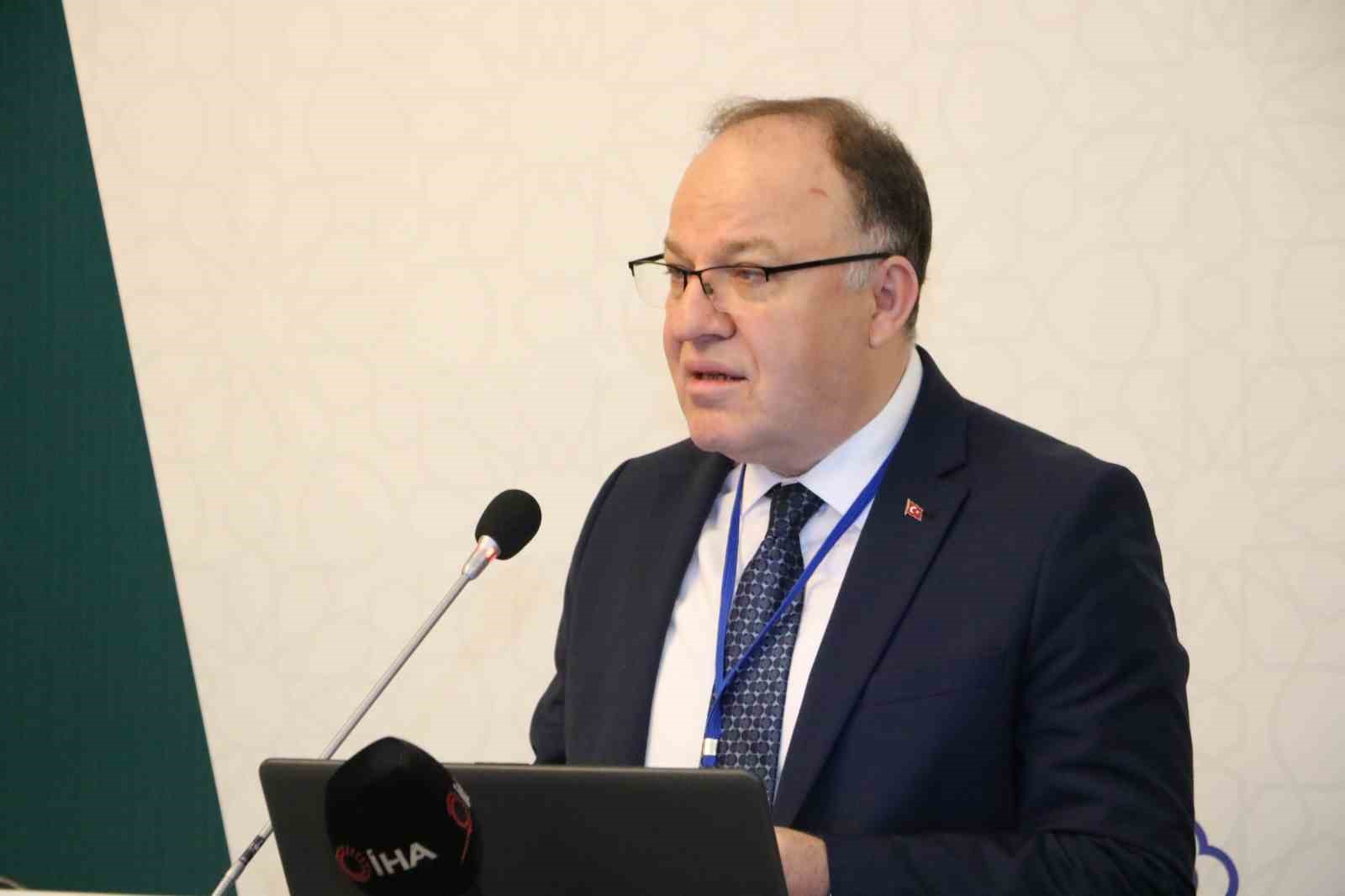 ZONGULDAK VALİSİ MUSTAFA TUTULMAZ, KÖMÜR JEOPARKININ ÖNEMİNE DEĞİNDİ.