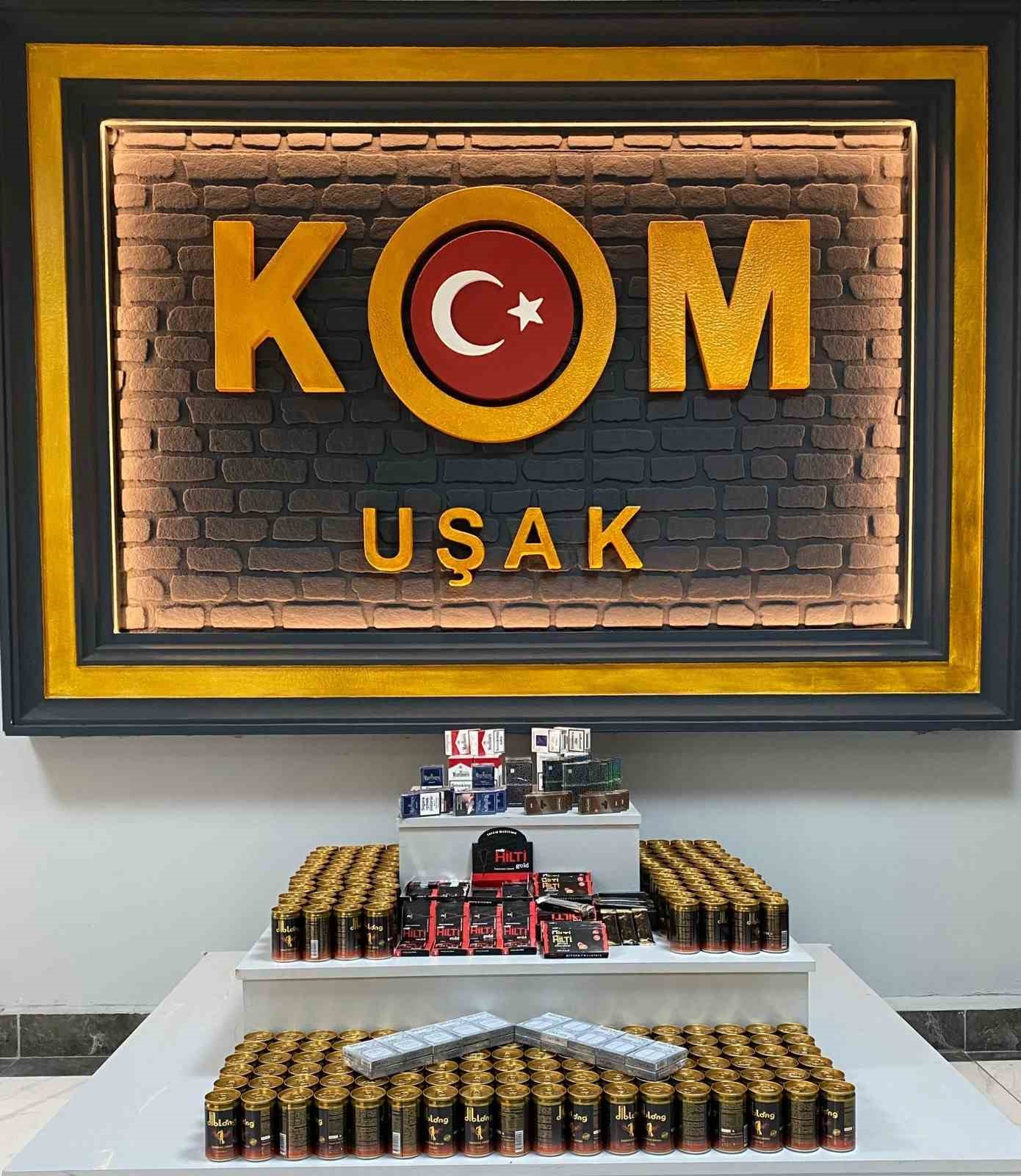 UŞAK İL EMNİYET MÜDÜRLÜĞÜ KOM ŞUBE MÜDÜRLÜĞÜ EKİPLERİNDEN BİR ADRESE