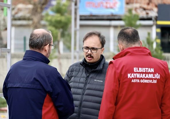 BİLECİK VALİSİ DR. KEMAL KIZILKAYA ELBİSTAN’DA YAPIMI DEVAM EDEN SOSYAL