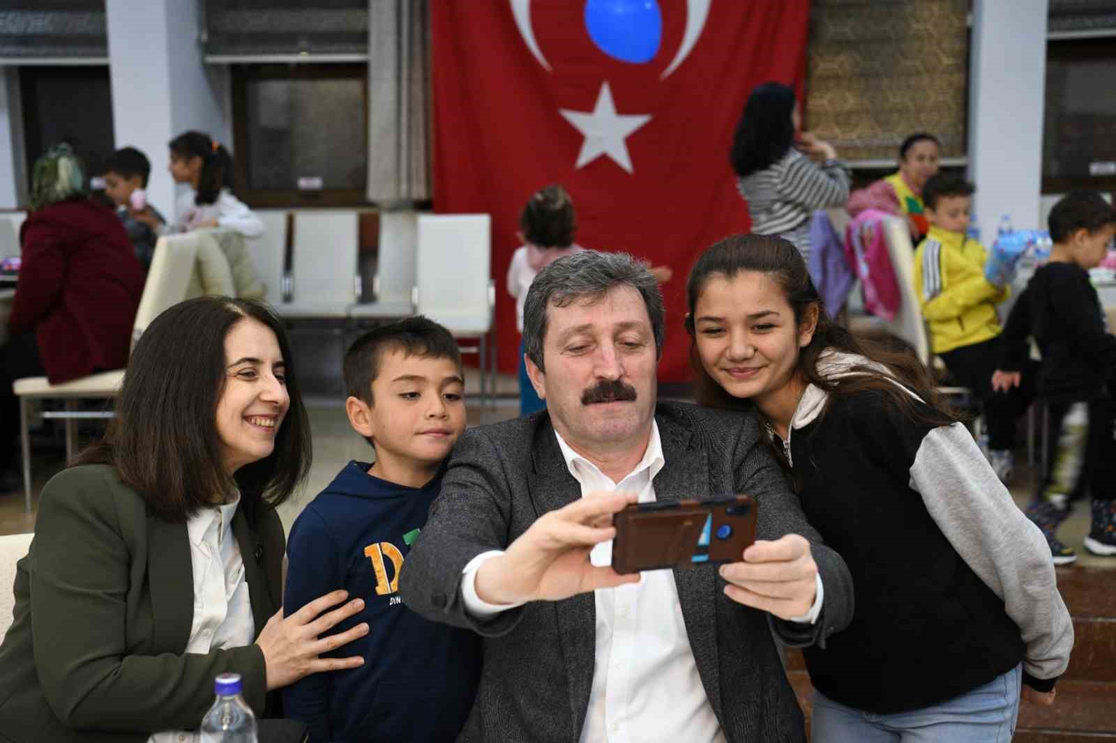 MUĞLA VALİSİ ORHAN TAVLI, HER YIL RAMAZAN AYININ 15. GÜNÜNE