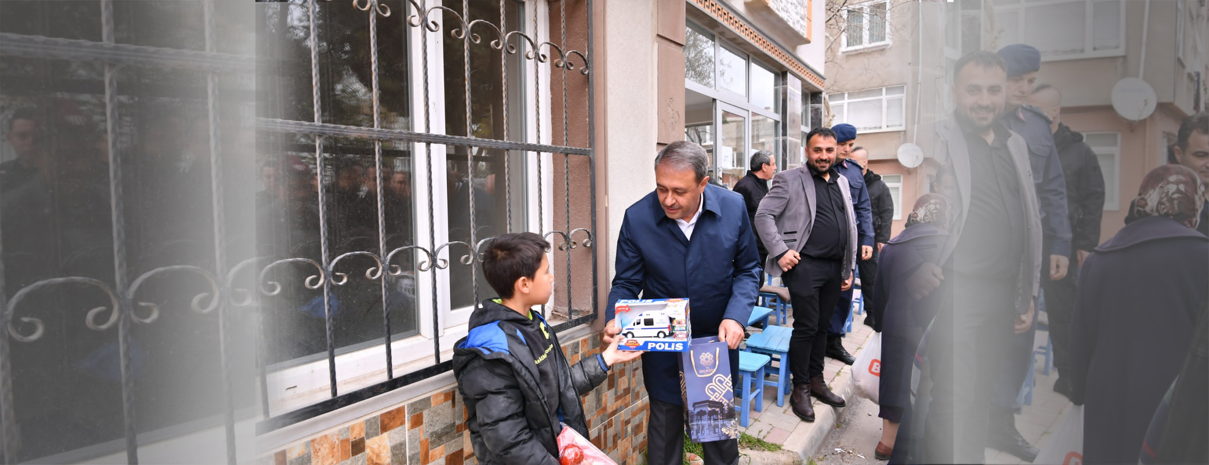 Balıkesir Valisi Hasan Şıldak, hafta sonu Bandırma’da çeşitli ziyaretlerde bulundu. Bandırmalı