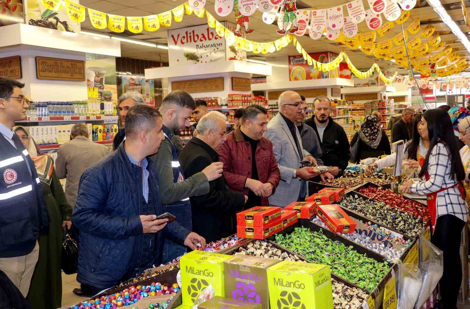 VAN BÜYÜKŞEHİR BELEDİYESİ, TİCARET İL MÜDÜRLÜĞÜ VE İPEKYOLU İLÇE TARIM