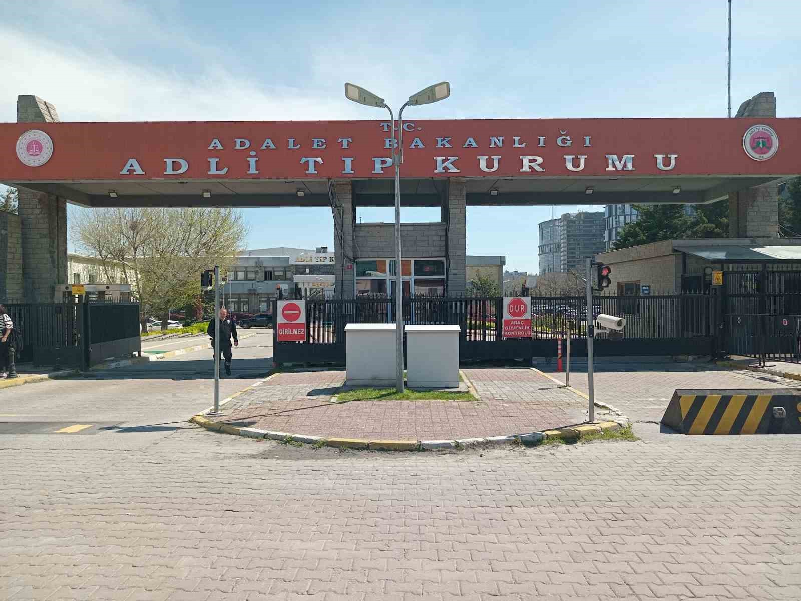 ÜSKÜDAR'DA KALDIĞI OTELİN 6'NCI KATINDAN DÜŞEN İTALYAN VOLEYBOLCU JULİA İTUMA'NIN