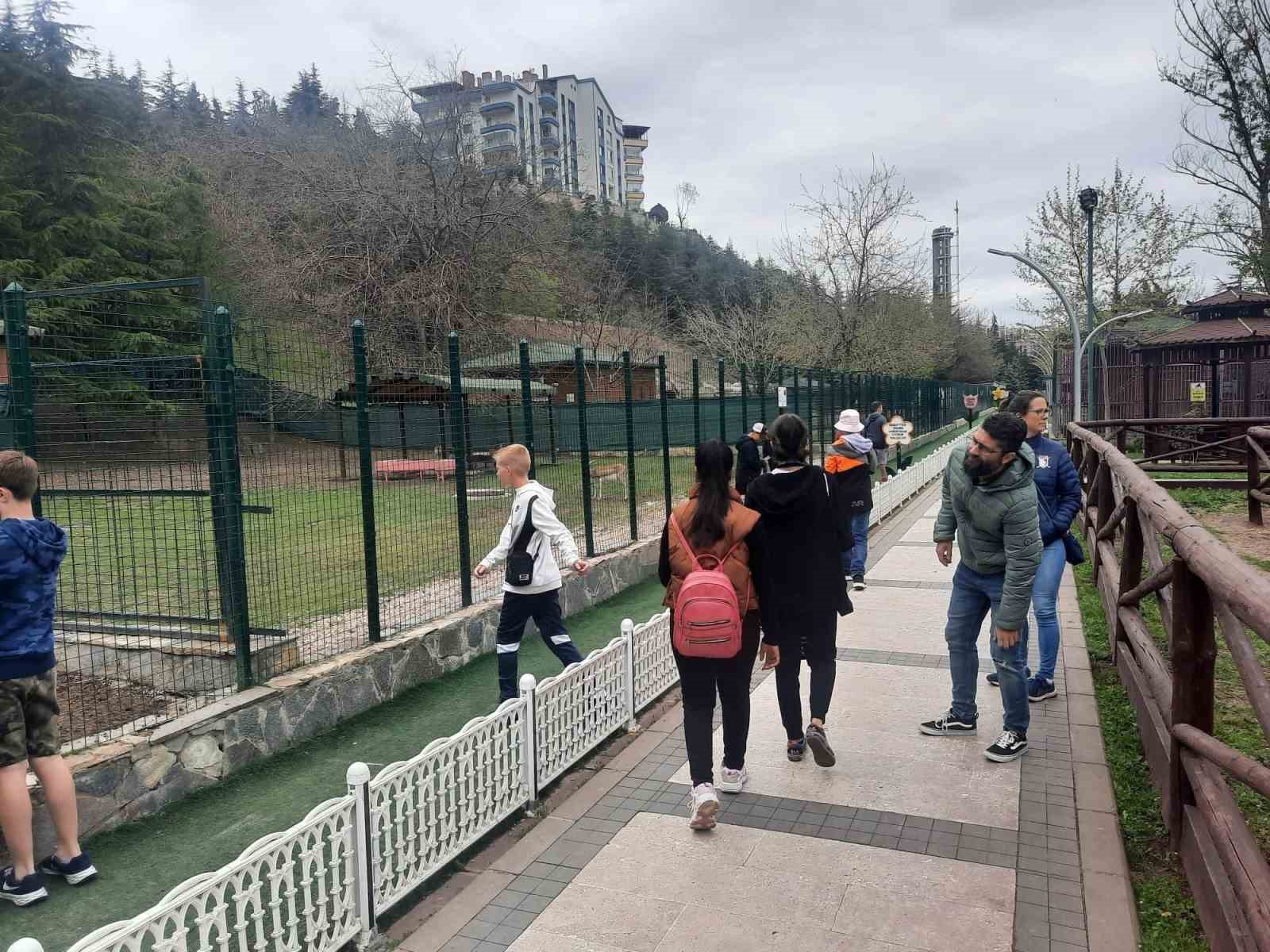 ERASMUS PROJESİ ÇERÇEVESİNDE TÜRKİYE'YE GELEN ÖĞRENCİLER, ANKARA'NIN KEÇİÖREN İLÇESİNİ GEZDİ.