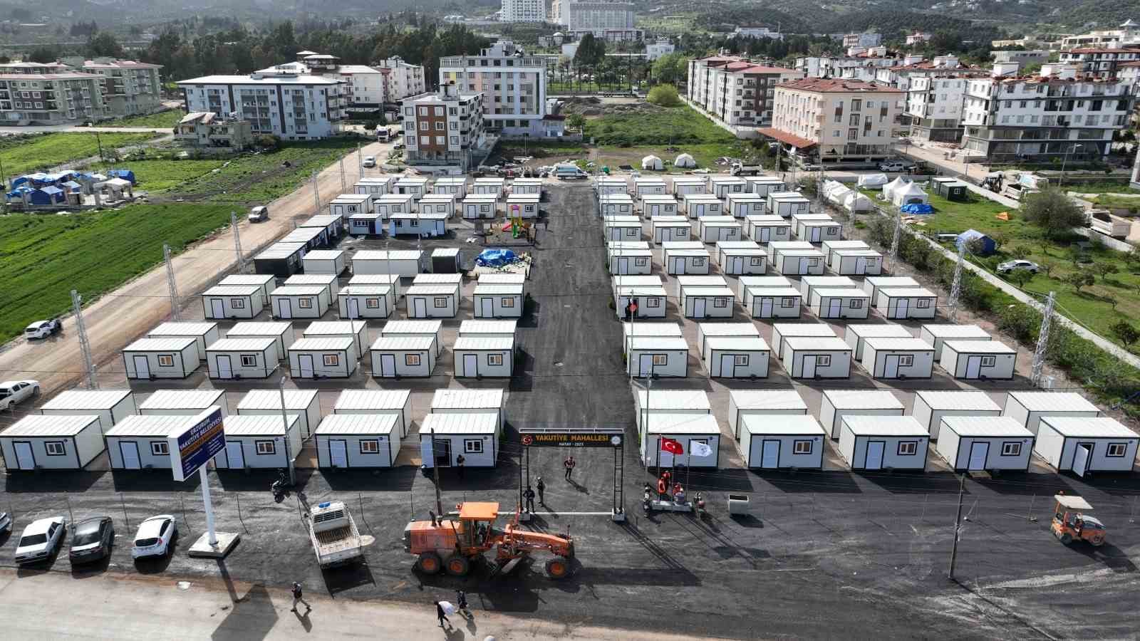 YAKUTİYE BELEDİYESİ’NİN DEPREMZEDELER İÇİN HATAY’IN ANTAKYA İLÇESİNDE YAPTIĞI KONTEYNER MAHALLE