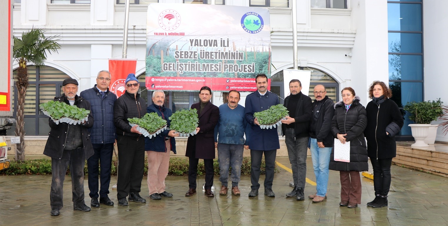 YALOVA İL TARIM VE ORMAN MÜDÜRLÜĞÜ TARAFINDAN “YALOVA SERALARINDA HIYAR