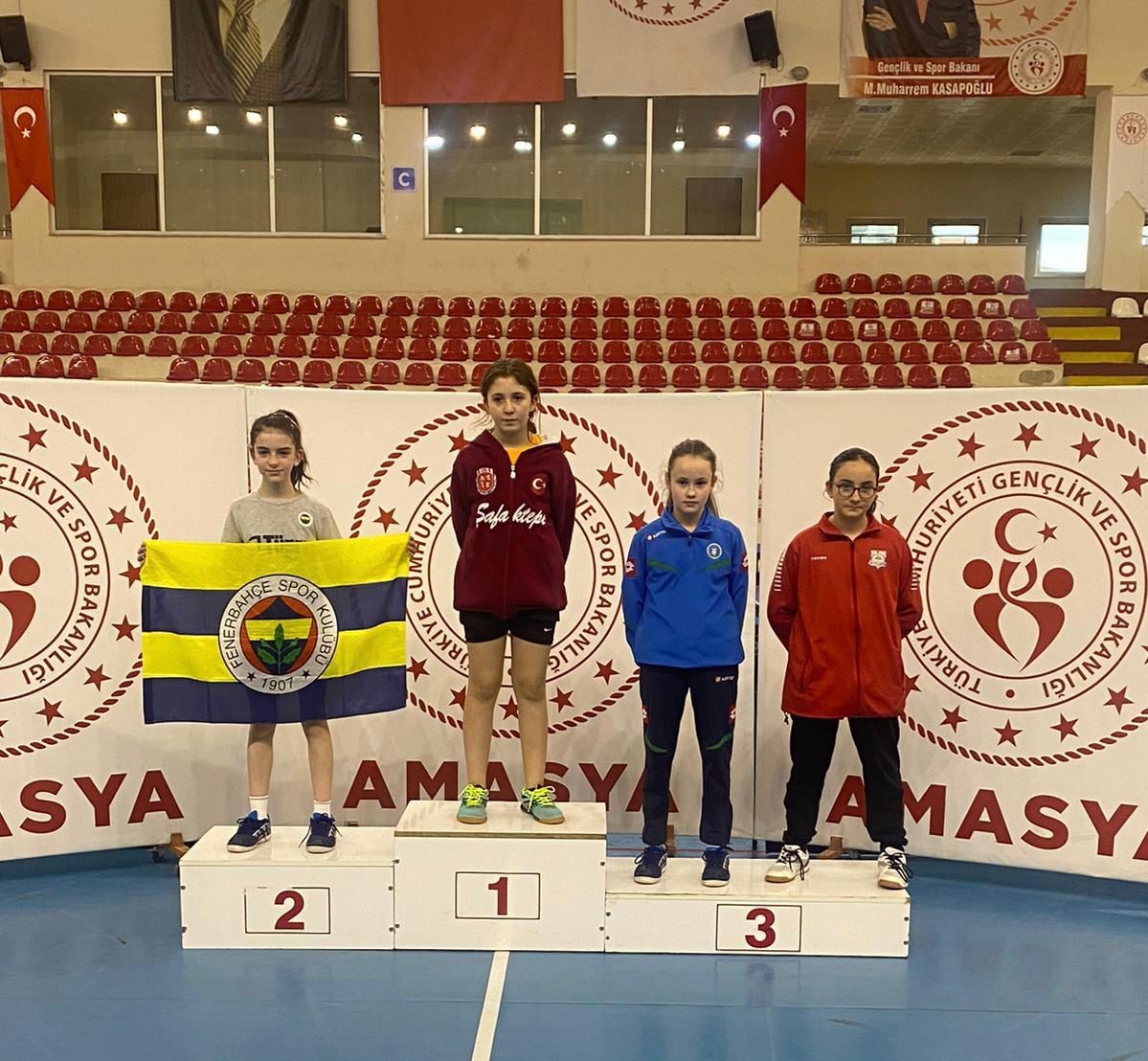 YALOVA BELEDİYESPOR'UN BAŞARILI MASA TENİSİ OYUNCUSU DURU BERİL TOK, 15-16