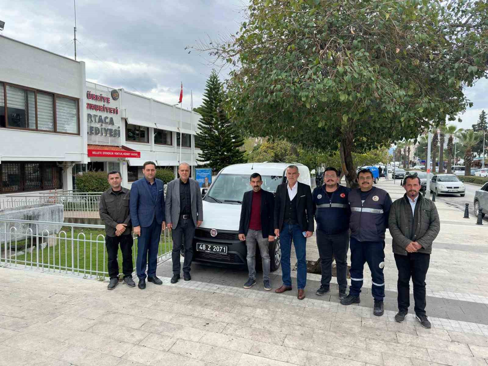 MUĞLA’NIN ORTACA İLÇESİNDE KAYMAKAMLIK VE BELEDİYE İŞBİRLİĞİNDE İLÇEDE YAŞAYAN YAŞLI