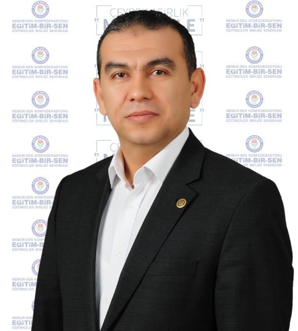 EĞİTİM-BİR-SEN MANİSA ŞUBE BAŞKANI VE MEMUR-SEN İL TEMSİLCİSİ HALİL KALLAT,