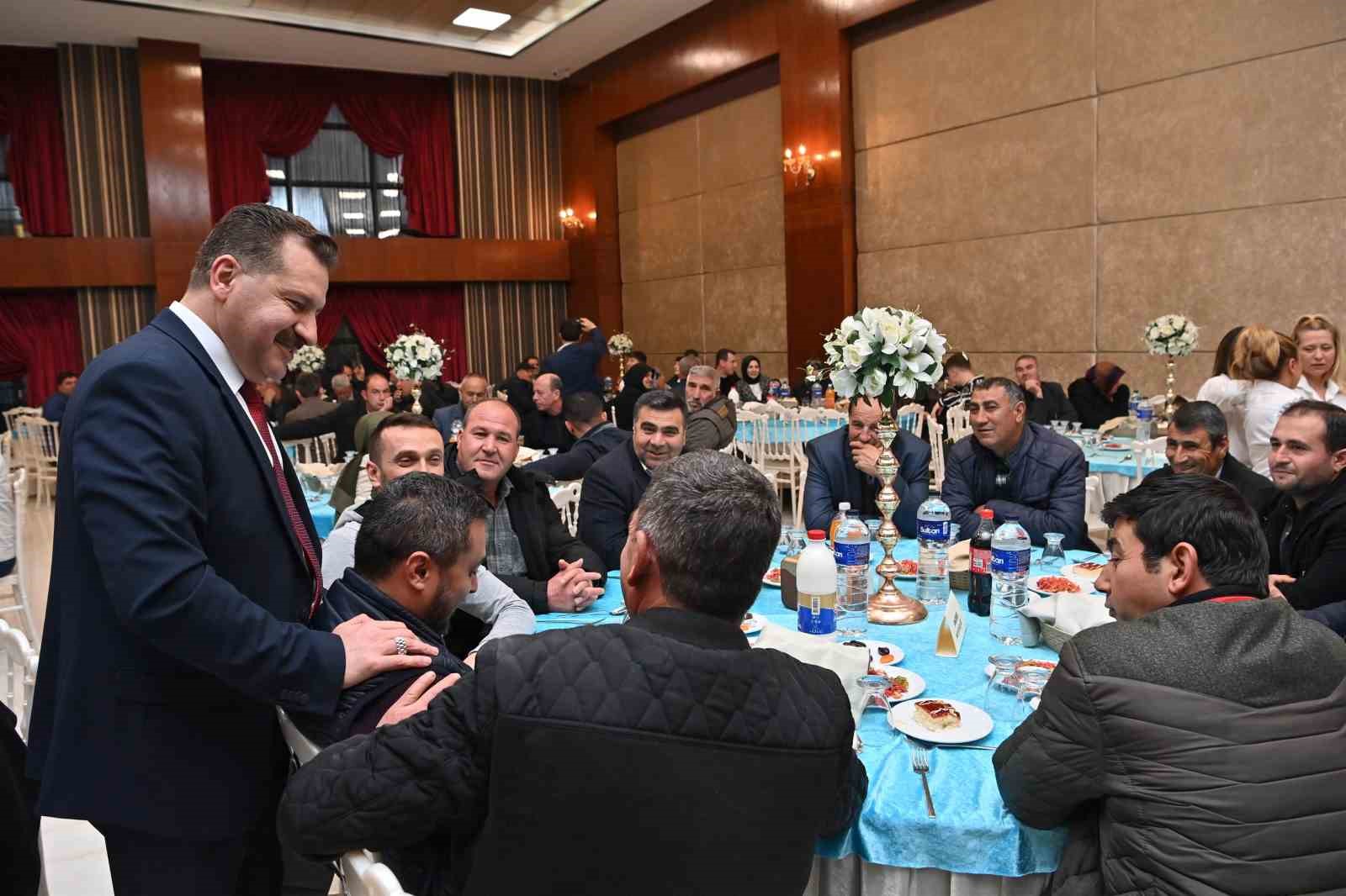 YENİ YÜZYILIN TÜRKİYE’SİNİ MUHTARLARLA BERABER İNŞA EDECEĞİZ