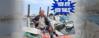 Bandırma sahil şeridinde deniz kıyısında biriken çöpler balıkçıları ve vatandaşları