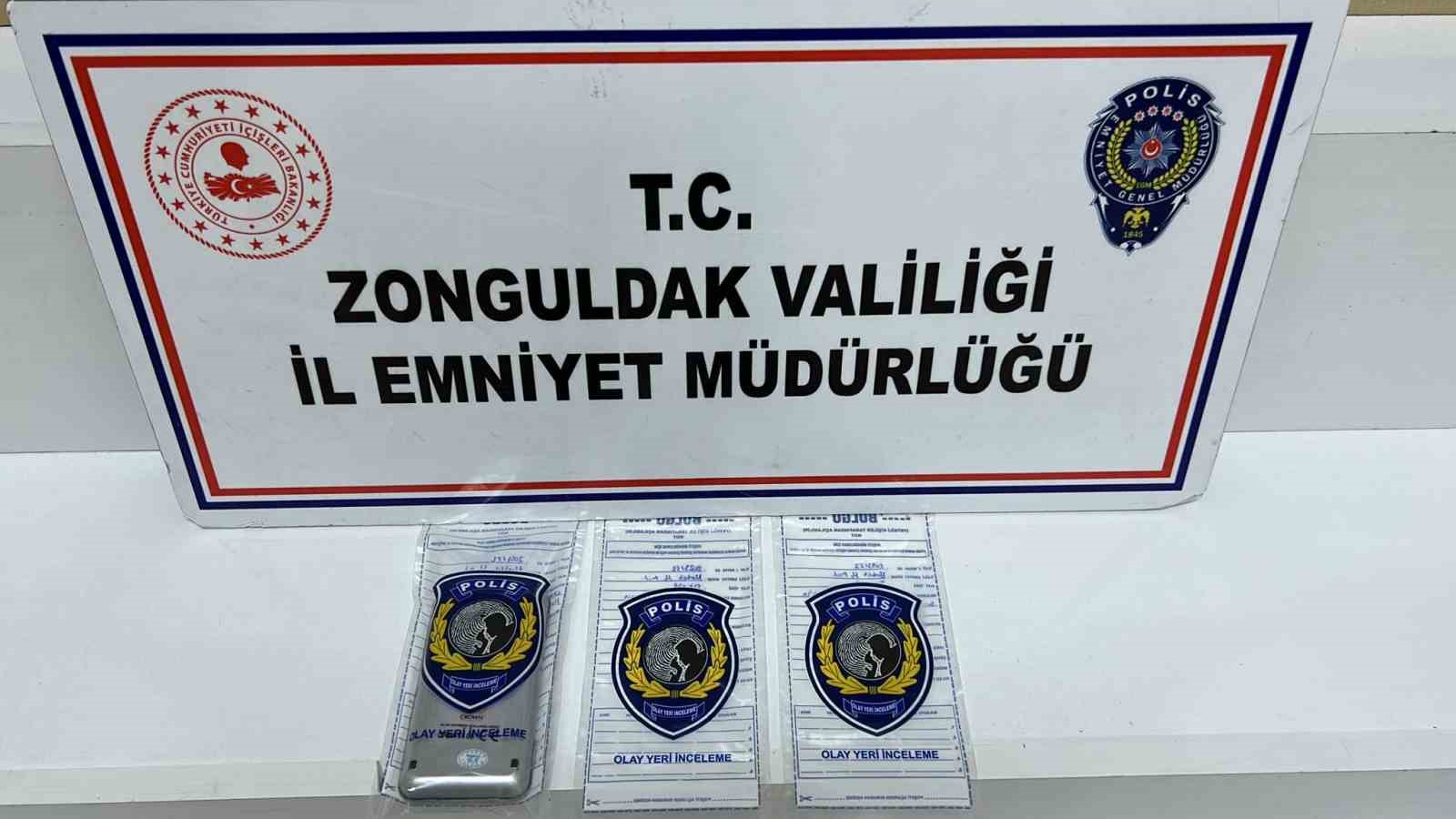OPERASYONDA 1 GRAM UYUŞTURUCU MADDE, 1 ADET HASSAS TERAZİ VE