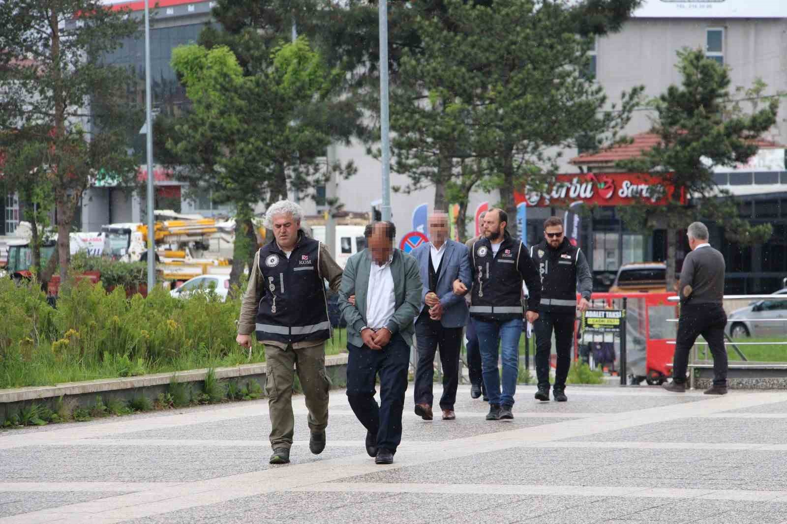 OLAYA İLİŞKİN 3 KARDEŞ GÖZALTINA ALINDI.