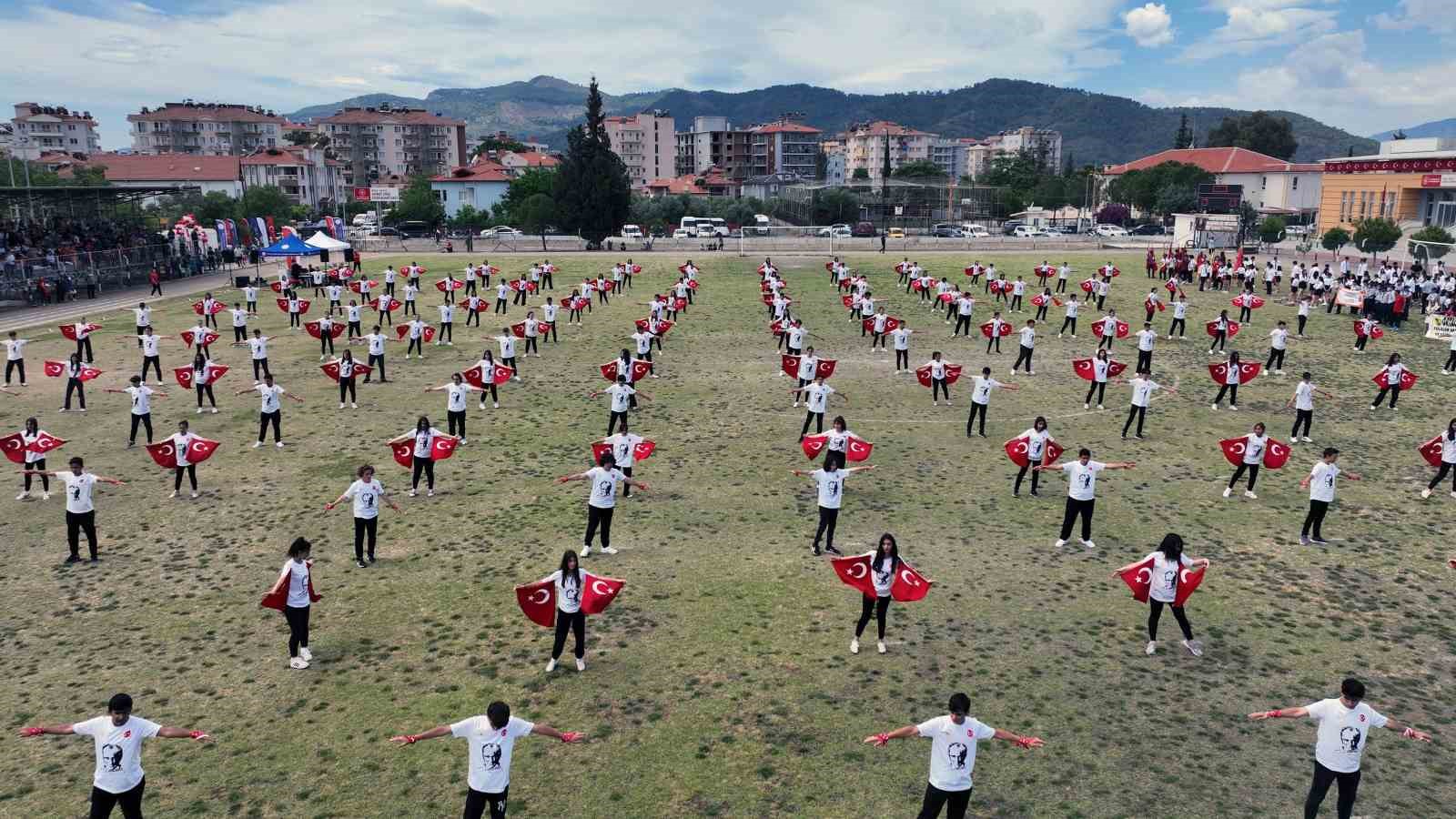 19 MAYIS ORTACA’DA COŞKUYLA KUTLANDI