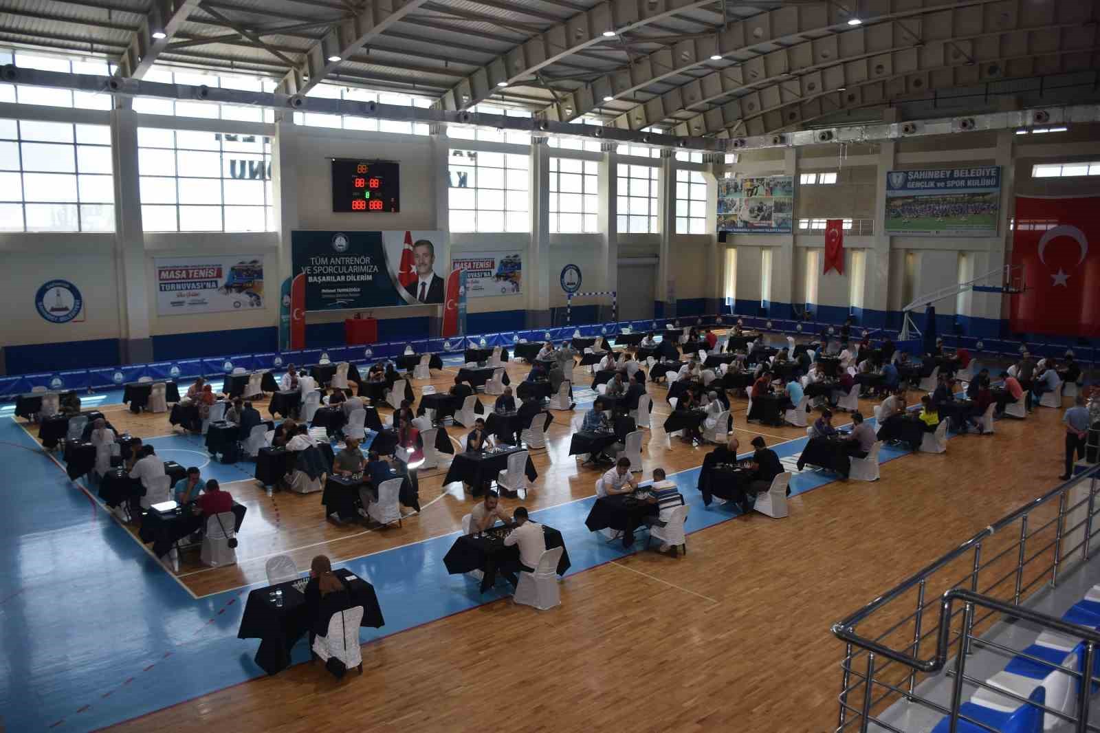 19 MAYIS ŞAHİNBEY’DE COŞKU İLE KUTLANDI