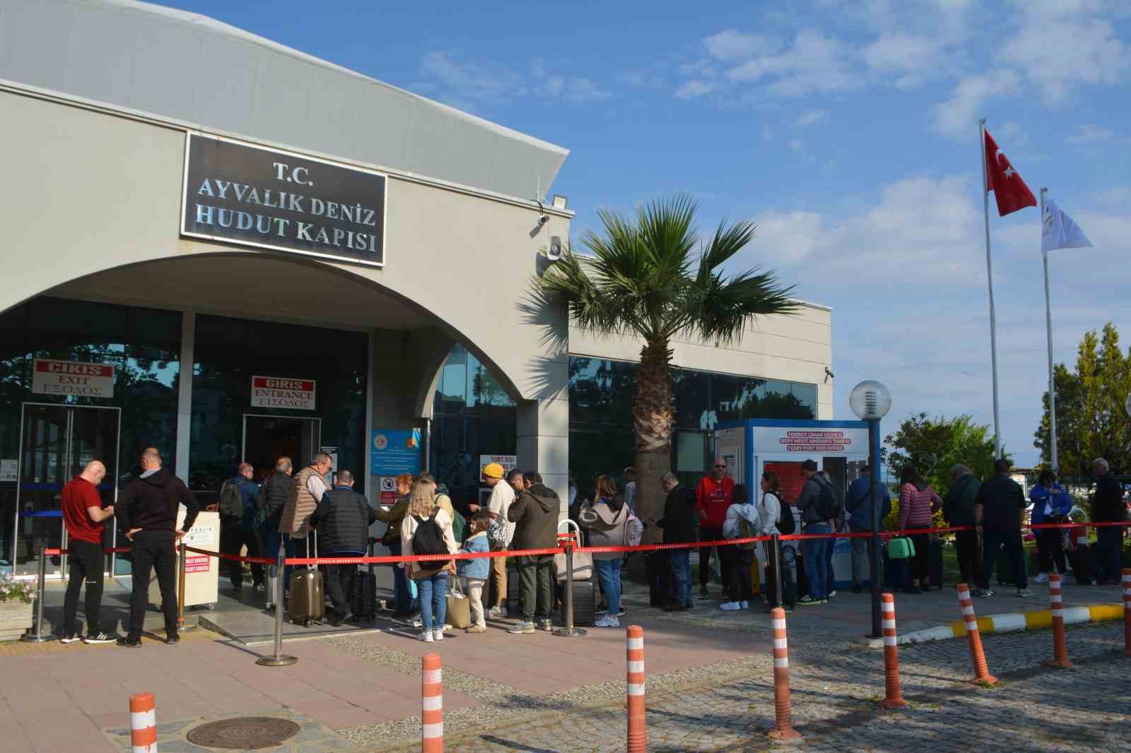 HAFTA SONUNUN 19 MAYIS ATATÜRK'Ü ANMA, GENÇLİK VE SPOR BAYRAMI'YLA