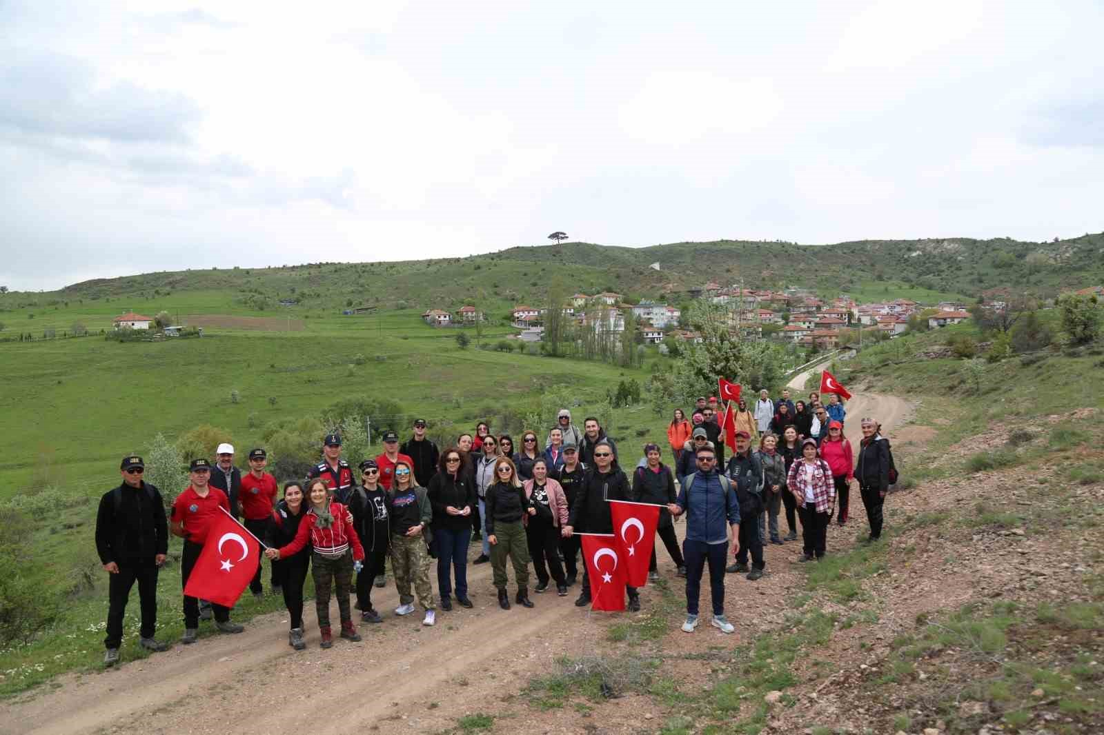 KASTAMONU'NUN ILGAZ İLÇESİNDE BULUNAN İSTİKLAL YOLU'NDA, 19 MAYIS ATATÜRK'Ü ANMA,