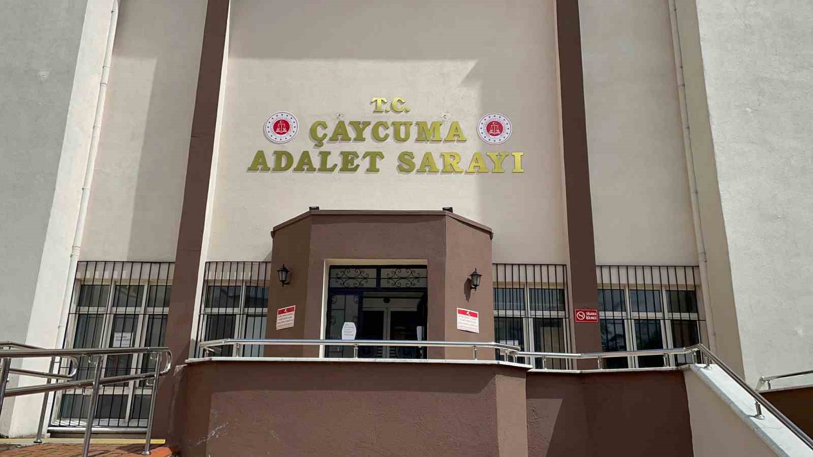 ZONGULDAK'IN ÇAYCUMA İLÇESİNDE ANNESİNİN EMANET ETTİĞİ 2 YAŞINDAKİ ÇOCUĞA NİTELİKLİ