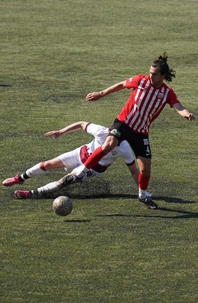 23 ELAZIĞ FK DEPLASMANDA KARŞILAŞTIĞI AYVALIKGÜCÜ BELEDİYESPOR'A YENİLMESİNE KARŞIN KÜMEDE