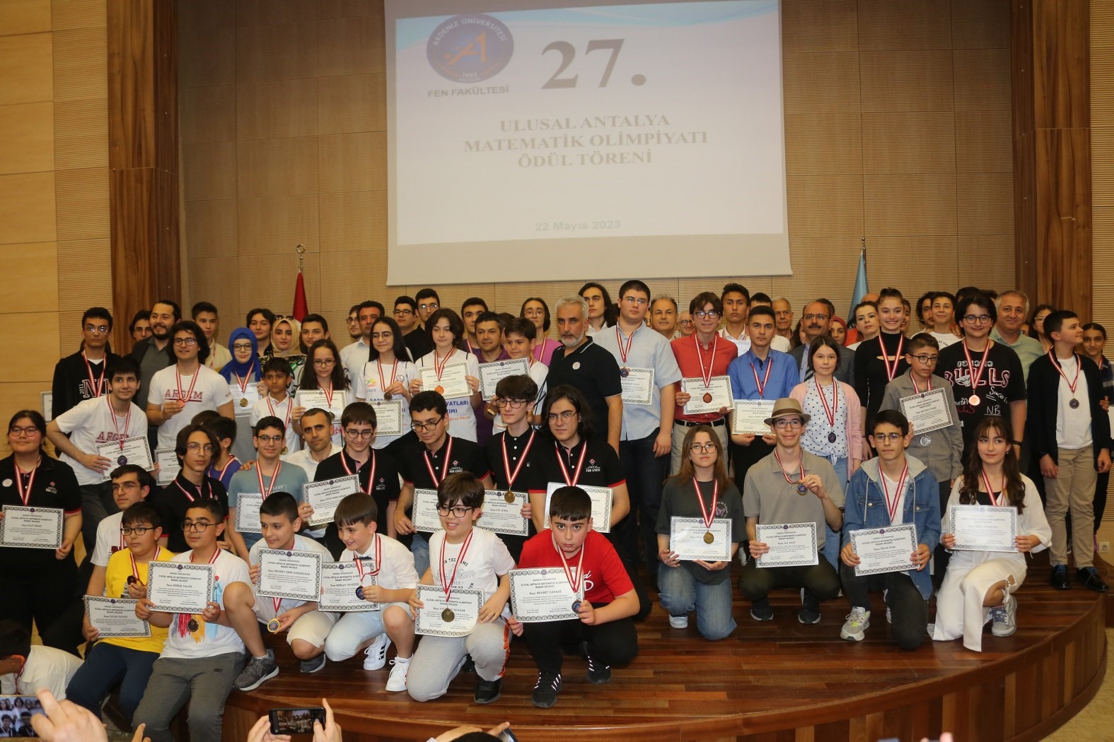 AKDENİZ ÜNİVERSİTESİ'NİN DÜZENLEDİĞİ MATEMATİK ALANINDA TÜRKİYE’NİN EN UZUN SOLUKLU ETKİNLİKLERİNDEN