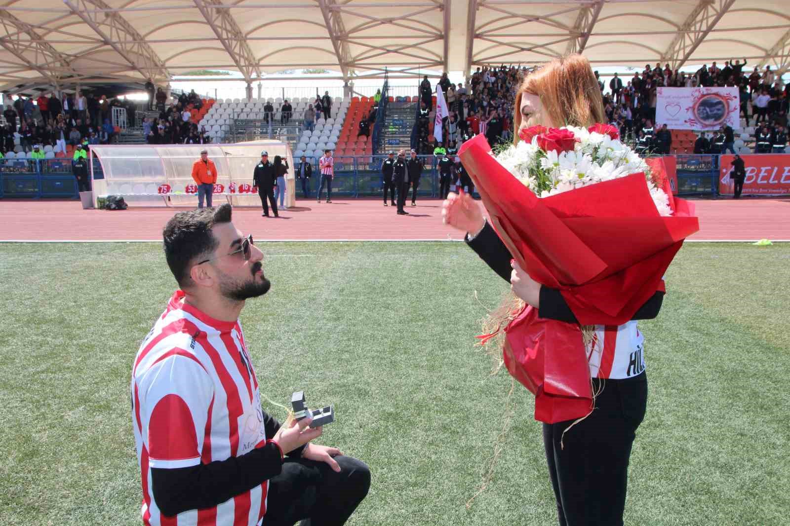 BİLECİK'TE 3 AY ÖNCE BİR FUTBOL MAÇINDA HİLAL COŞKUN İLE