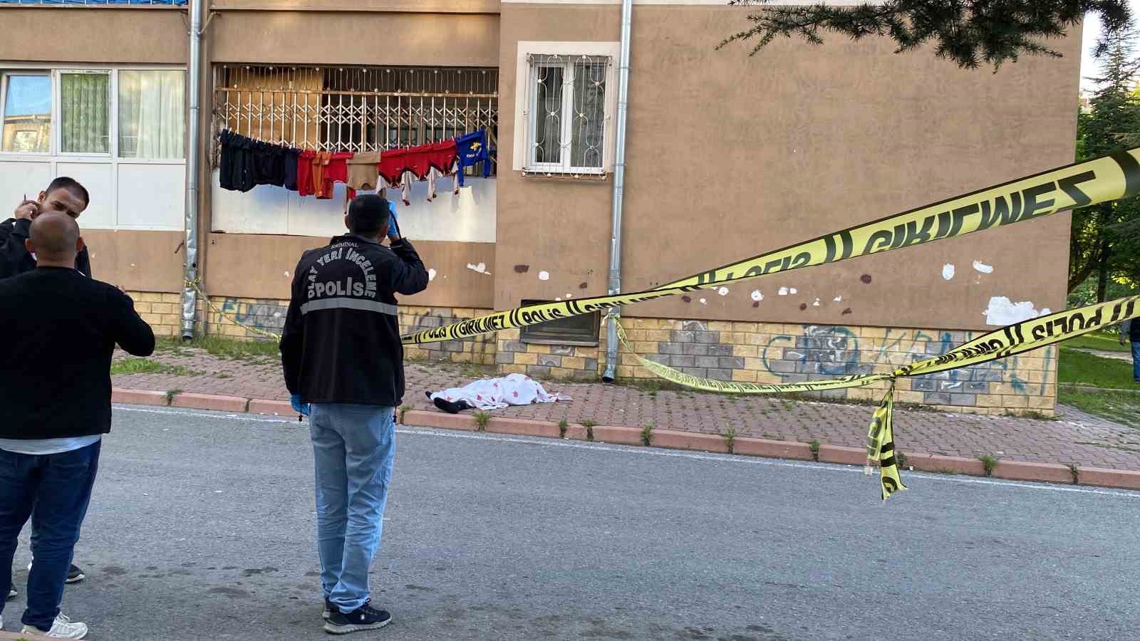 KAYSERİ’NİN MELİKGAZİ İLÇESİNDE 57 YAŞINDAKİ KANSER HASTASI ADAM HAYATINI KAYBETTİ.
