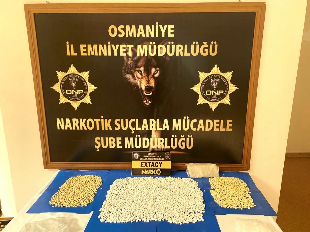 4 BİN 501 ADET UYUŞTURUCU HAP BULUNDU: 1 KİŞİ TUTUKLANDI