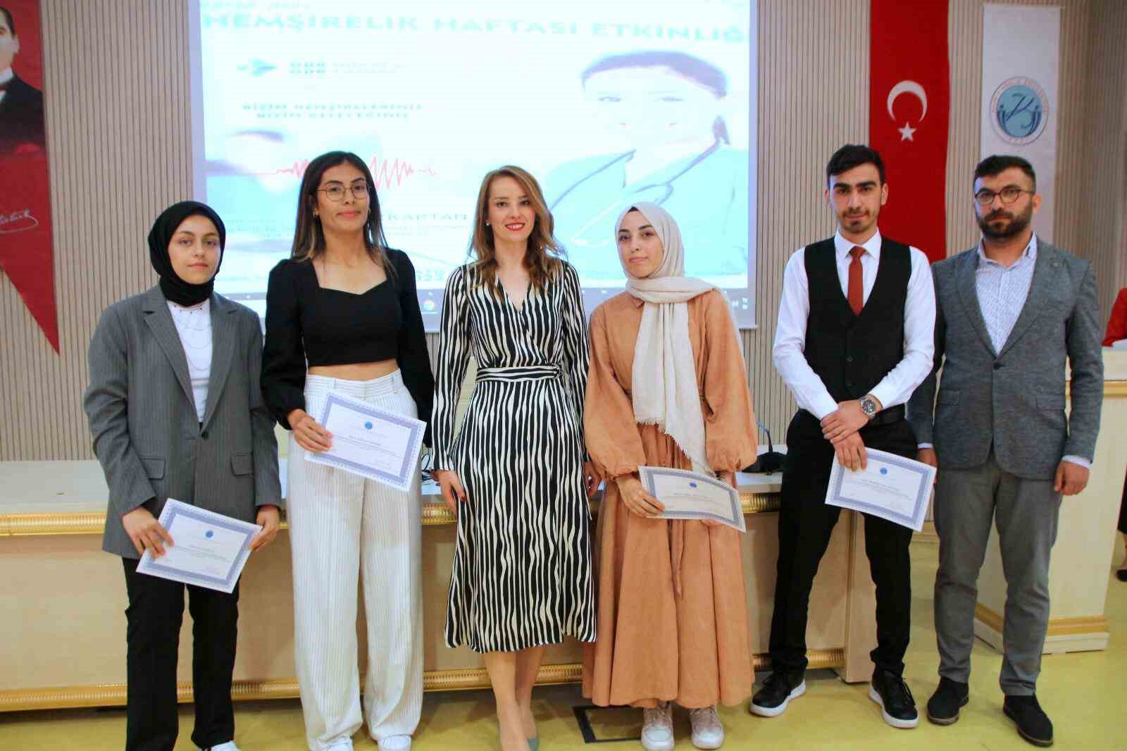 12-18 MAYIS HEMŞİRELER HAFTASI MÜNASEBETİYLE KİLİS 7 ARALIK ÜNİVERSİTESİNDE ETKİNLİK