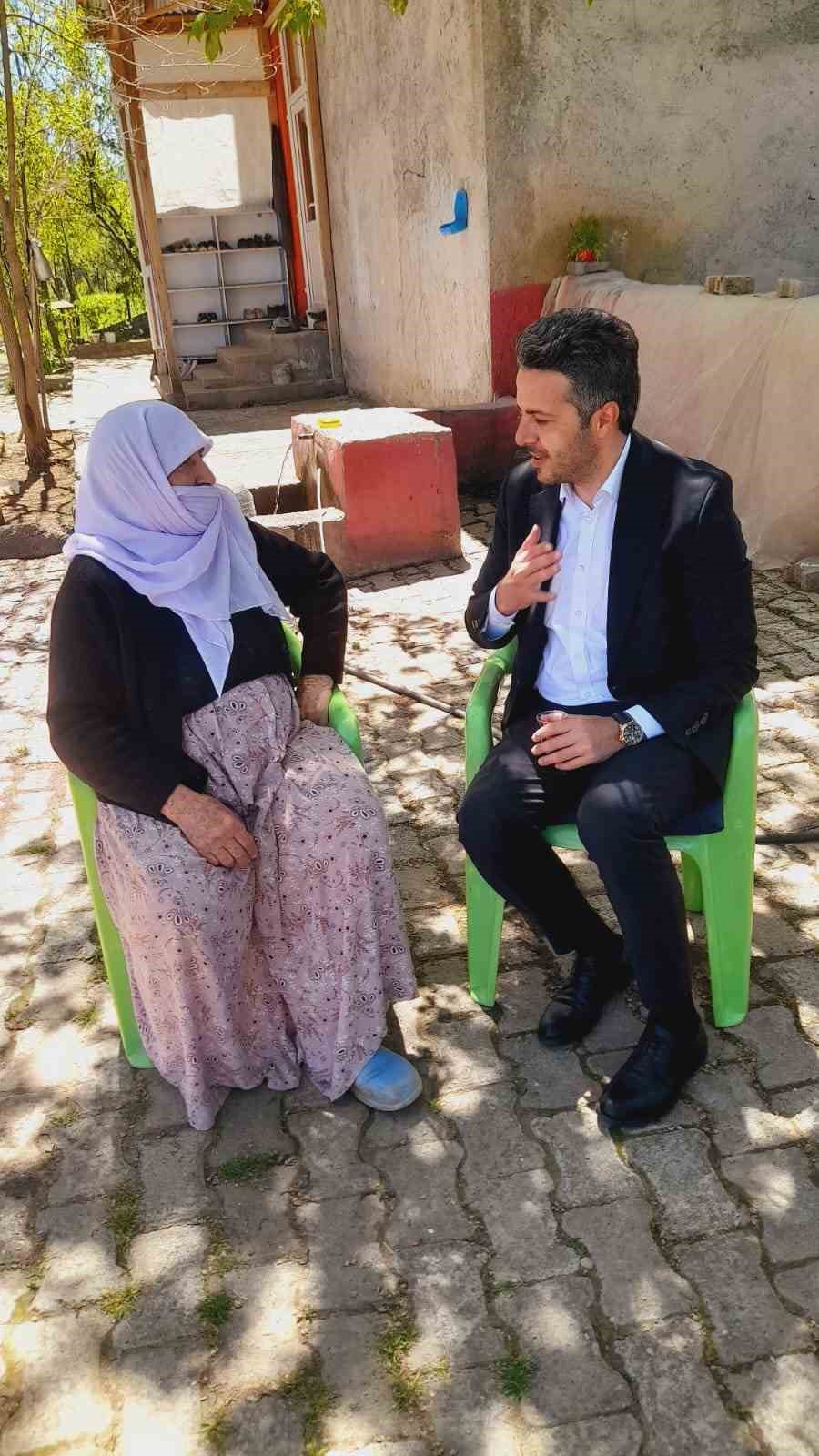 AK PARTİ MUŞ MİLLETVEKİLİ ADAYI AV.AHMET KILIÇASLAN, SEÇİM ÇALIŞMALARI ÇERÇEVESİNDE