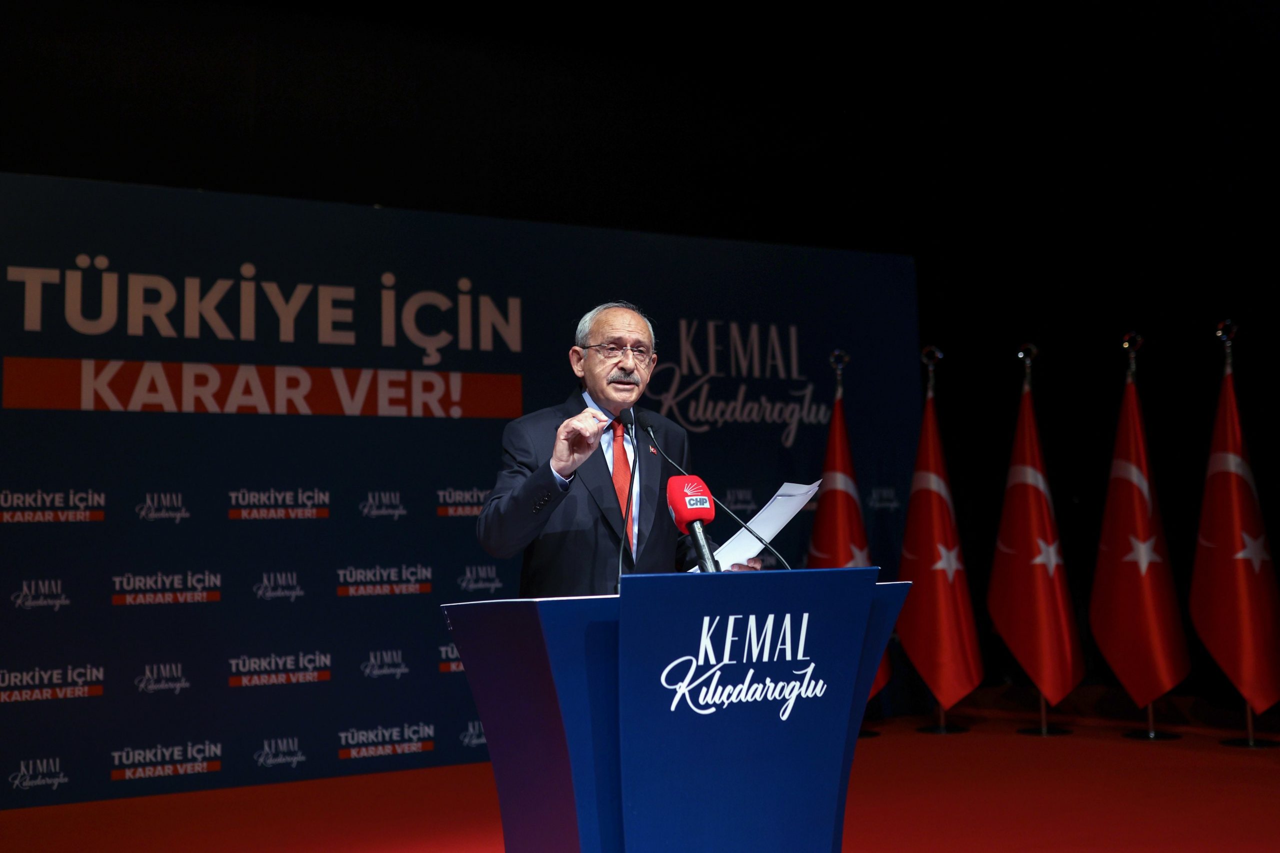 Kılıçdaroğlu: “Terör örgütleriyle masaya asla oturmadım ve hiçbir zaman da oturmayacağım” Cumhuriyet Halk Partisi (CHP) Genel Başkanı ve Millet İttifakı Cumhurbaşkanı